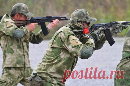 В Генштабе назвали число добровольцев в рамках СВО. Более 15 тысяч человек записались в добровольческие отряды с начала спецоперации. Такое число назвал начальник второго управления главного организационно-мобилизационного управления Генерального штаба Вооруженных сил (ВС) России Александр Туляганов на заседании одного из комитетов Совфеда.