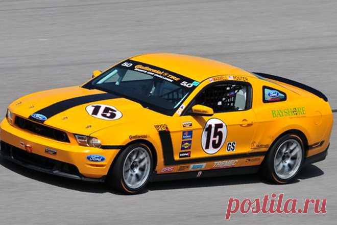 15 легендарных гоночных автомобилей Ford Mustang