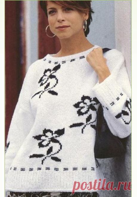Чёрно-белый джемпер с цветочным жаккардом, спицами. Схема узора. / woman7.ru