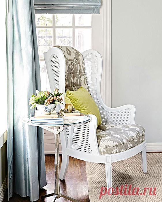 Старая мебель до и после реставрации Как сделать из старой мебели настоящие произведения искусства? Способы преобразования достаточно просты – перекраска, замена обивки, дополнительный декор, смена фурнитуры.
Но тут важно соблюсти дизайн...