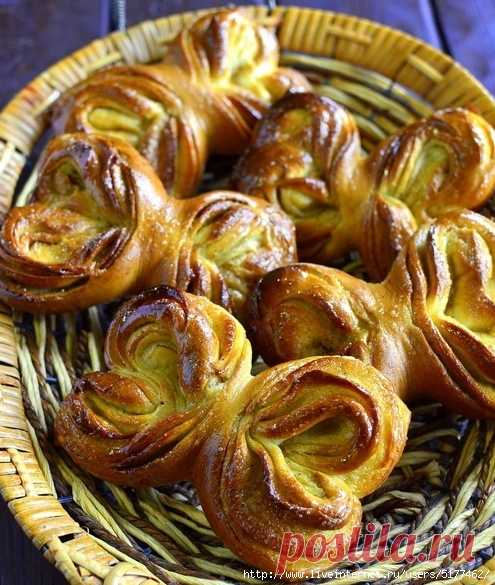 Булочка сахарная с колеровкой