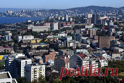 Работающую молодежь предложили включить в программу дальневосточной ипотеки. В России могут включить в программу дальневосточной ипотеки работающую молодежь возрастом до 36 лет. Инициатива позволит улучшить демографическую ситуацию в регионе и привлечь туда квалифицированные кадры. На данный момент такие жилищные ссуды распространяются только на молодые семьи или одиноких родителей до 36 лет.