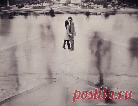 А Боги смеялись все утро и вечер