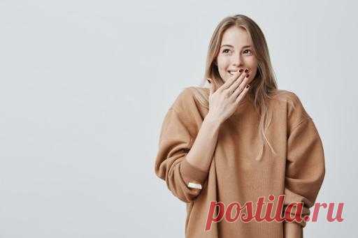 ВЕСТИ СЕБЯ (НЕ)ПРИЛИЧНО
Сколько раз в жизни мы слышим: «Так поступать прилично, а вот так – очень даже не хорошо!». Прилично – это как? Скромно, чинно, благопристойно. Чтобы вам не сделали замечание, косо не взглянули, руками не всплеснули: «Как можно?!». Использовать нож и вилку и не есть руками. Беседовать в общественном месте вполголоса. Соблюдать очередь. Звонить перед тем, […]
Читай пост далее на сайте. Жми ⏫ссылку выше