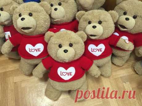 TED в Санкт-Петербурге тел.+79602484939
Тед-романтик в красной кофте
Прекрасный и милый подарок,
который понравится любой девушке.
Он будет развлекать ее, пока тебя нет рядом
Мягкая игрушка. Производство Россия. Размер 60см. В наличие. Цена : 2800 рублей
Доставка по Питеру- бесплатно. Instagramm: @ted.spb