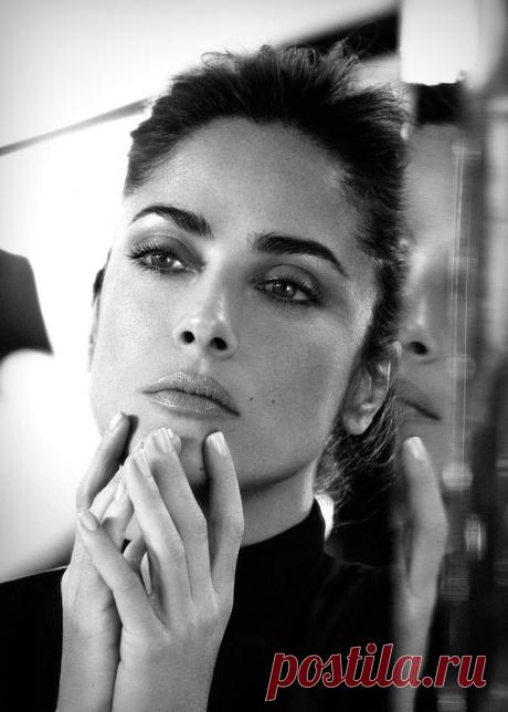 Сальма Хайек