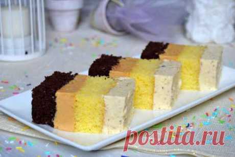 ПЛЯЦОК З КАРАМЕЛЛЮ І ГОРІХАМИ
