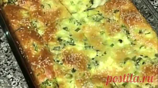 Заливной пирог с зелёным луком и яйцом!