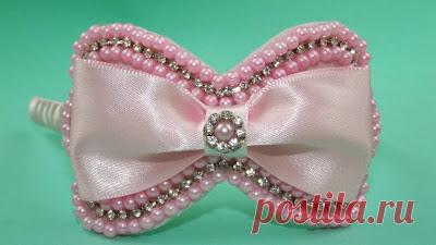 Luiza Alves : Tiara com laço de pérolas e fita