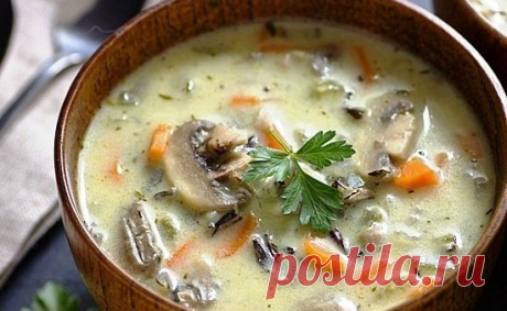 Сливочный суп с рисом и грибами