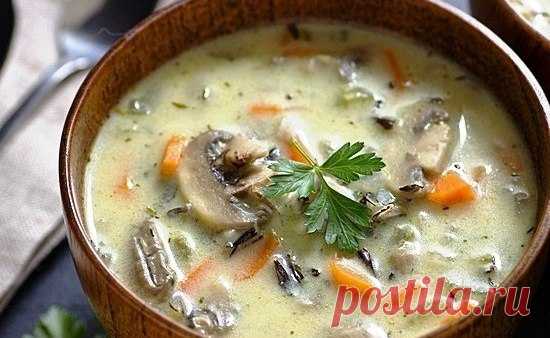 Сливочный суп с рисом и грибами