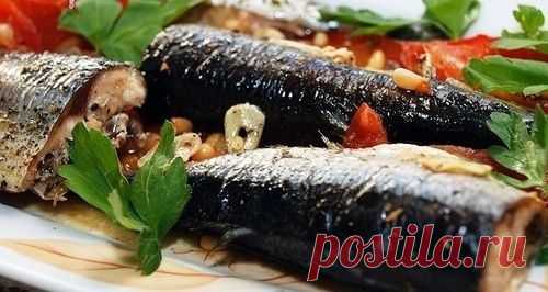 РЫБА, ЗАПЕЧЕНАЯ С ОРЕХАМИ