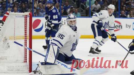 Sportsnet: Самсонов хочет получать около $5 млн в «Торонто». Российский голкипер «Торонто Мэйпл Лифс» Илья Самсонов планирует получать в клубе около $5 млн. Читать далее