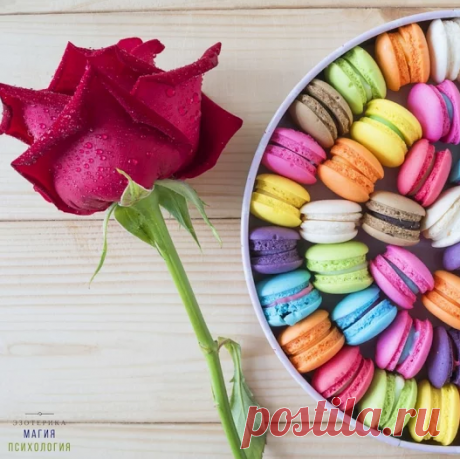 Взял взаймы кастрюлю (сковороду, тарелку) - пустой не возвращай, и в твоей то...