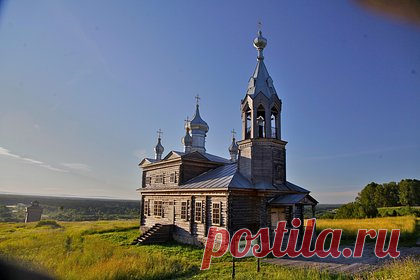 Четырех подростков заподозрили в сожжении православной иконы в российском регионе