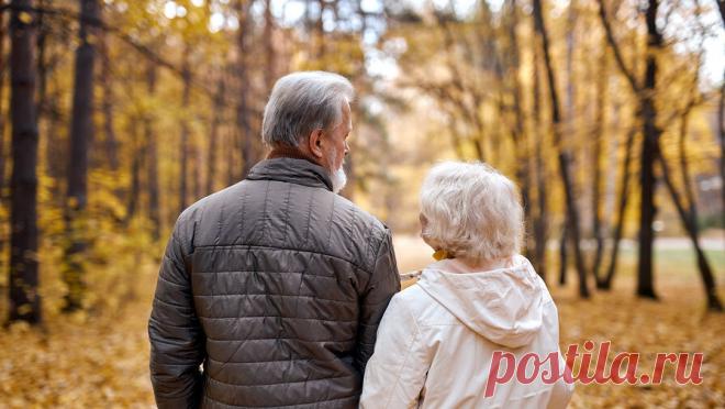 Отметившие 100-летие супруги рассказали, в чем секрет их крепкого брака. В Германии 100-летние супруги рассказали, в чем секрет их крепкого брака, пишет Bild. Мария и Людвиг Йёкель из Фульды отметили уникальное событие: оба супруга недавно отпраздновали свои 100-летние юбилеи. Немецкий фотограф Карстен ...