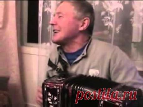 Чарующий голос!поет и играет на гармошке Алексей Мазуров