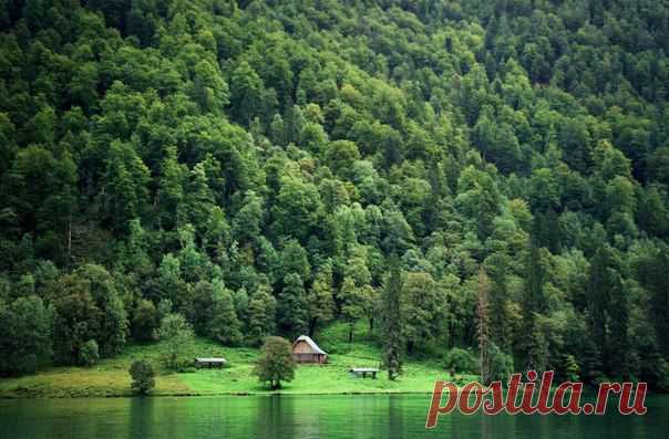 Кенигзее - озеро в Баварии. Автор фото: Ирина Видинеева. | National Geographic Россия
