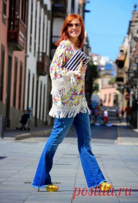 Джинсы для женщины после 50 лет - с чем носить