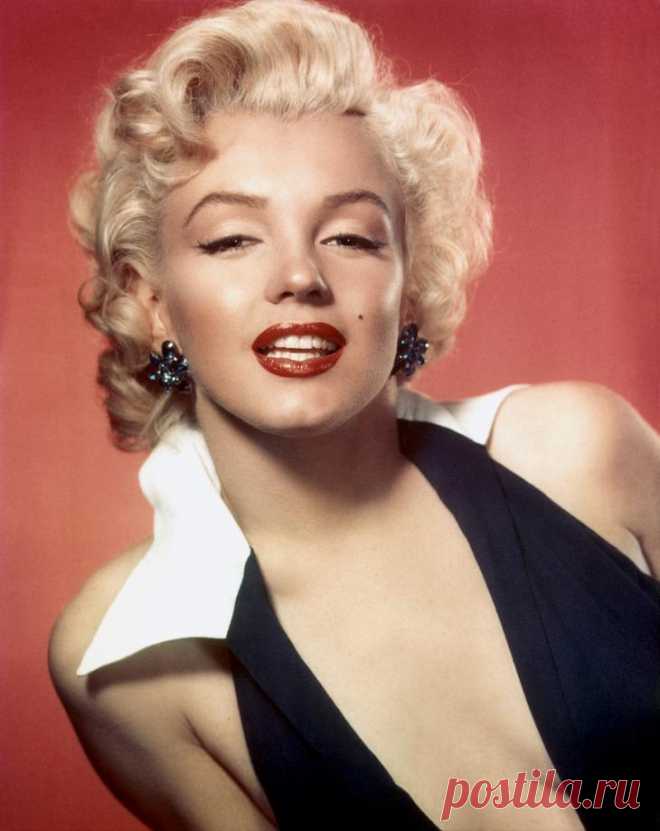 Брюнетки, ставшие блондинками: трансформации звезд Брюнетки, ставшие блондинками: трансформации звезд Когда речь заходит о глобальных переменах во внешности, первые изменения касаются именно волос. И если одним девушкам хватает челки или нового способ...