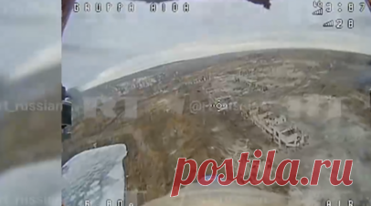 Военкор RT опубликовал видео штурма мелзавода в ЛНР спецназом «Ахмат». Военкор RT Влад Андрица опубликовал кадры штурма мелзавода в Белогоровке (ЛНР), где укрываются украинские военные, бойцами спецназа «Ахмат». Читать далее