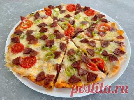 Bayat Ekmekleri Çöpe Atmayın! 5 Dakikada Enfes Ekmek Pizzayı Deneyin ! Bu Tarifi Çok Seveceksiniz:)