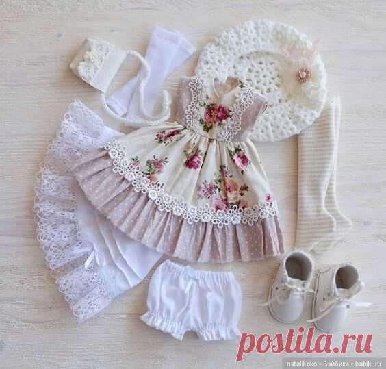 Одежки для кукол и игрушек. Идеи для вдохновения.