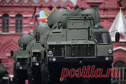 Китай уклонился от встречи министров обороны из-за санкций США за С-400. Власти Китая уведомили коллег из США, что встреча главы Пентагона Ллойда Остина c главой Минобороны КНР Ли Шанфу в следующем месяце в Сингапуре едва ли возможна. Причина — введенные американскими властями санкции против китайского чиновника за покупку у России Су-35 и С-400.