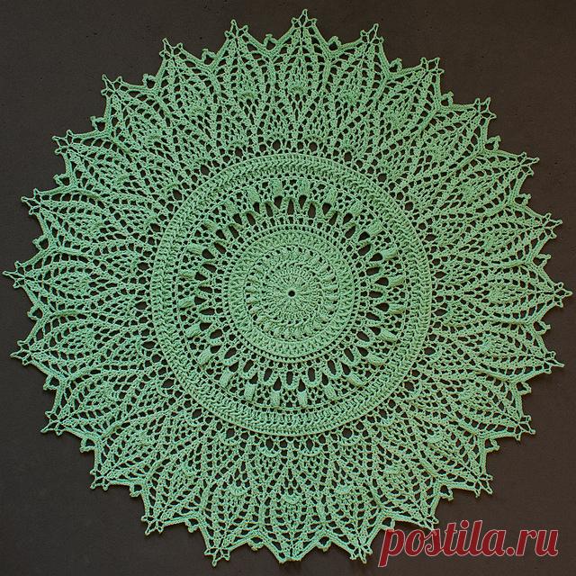 Красивейшая салфетка *Momentous Occasions* от Patricia Kristoffersen