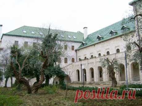 Храм Святителя и Чудотворца Николая в г. Бари (Италия). В. Кучумов