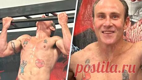 45-летний спортсмен подтянулся 1010 раз и установил мировой рекорд. В США 45-летний Фрэнк Сагона сделал 1010 подтягиваний на турнике за час и установил мировой рекорд, пишет UPI. Предыдущий рекорд был установлен в 2011 году и принадлежал Стивену Хайланду, подтянувшемуся 993 раза. Комментируя свое ...