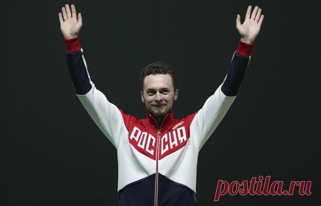 Сергей Каменский. © EPA/FAZRY ISMAIL. По итогам стрелкового олимп. турнира сборная России завоевала четыре медали. Серебр. награды в активе Виталины Бацарашкиной (стрельба из пневматич. пистолета с 10 м) и Сергея Каменского (стрельба из малокалибер. винтовки). Бронзу завоевали Владимир Масленников (стрельба из пневматич. винтовки с 10 м) и Кирилл Григорьян (стрельба из малокалибер. винтовки с 50 м). |  ТАСС: Спорт - Тренер: российские стрелки абсолютно закономерно завоевали медали в Рио