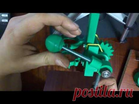 Сверлильный станок для печатных плат.