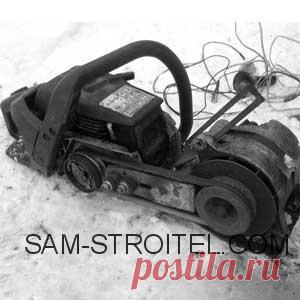 Бензогенератор своими руками из бензопилы: фото и описание самоделки Самодельный генератор сделанный из бензопилы, выручит, когда разрядится автомобильный аккумулятор. Читать далее...