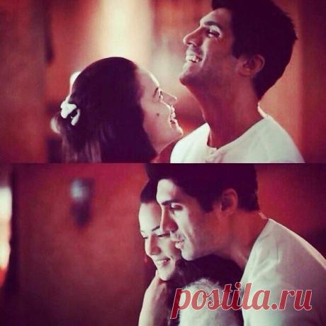 И даже если весь мир будет против неё, и если все скажут, что она не права, я все равно подойду, возьму её за руку и встану рядом. Потому что она - часть моей души