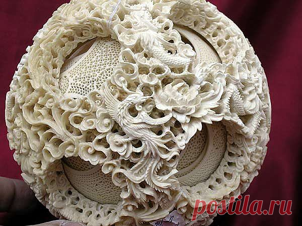 ажурные шары вырезанные из кости(чудеса норма жизни)