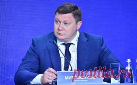 В РФС допустили, что в Замбии общаются с мошенниками о матче с Россией. Генеральный секретарь РФС Максим Митрофанов заявил, что в переговоры о товарищеском матче сборных России и Замбии никто не вступал, тем более у африканской команды осенью запланированы другие игры