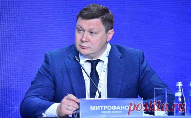В РФС допустили, что в Замбии общаются с мошенниками о матче с Россией. Генеральный секретарь РФС Максим Митрофанов заявил, что в переговоры о товарищеском матче сборных России и Замбии никто не вступал, тем более у африканской команды осенью запланированы другие игры