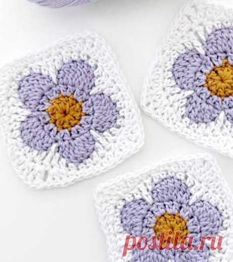 Идеальный элемент для пледа, подушки, сумки или одежды 🌼Пряжа: хлопок для чёткого рисункаКрючок: 2.5–3.5 мм, в зависимости от толщины нити.#вязание  • #плед  будни мамы ютуб