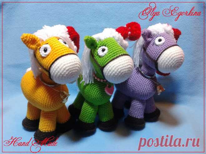 PDF Лошадка. FREE amigurumi crochet pattern. Бесплатный мастер-класс, схема и описание для вязания игрушки амигуруми крючком. Вяжем игрушки своими руками! Лошадь, лошадка, конь, horse, caballo, cheval, pferd, gaul, cavalo. #амигуруми #amigurumi #amigurumidoll #amigurumipattern #freepattern #freecrochetpatterns #crochetpattern #crochetdoll #crochettutorial #patternsforcrochet #вязание #вязаниекрючком #handmadedoll #рукоделие #ручнаяработа #pattern #tutorial #häkeln