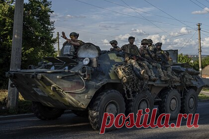 На Украине рассказали об огромном числе раненых при контрнаступлении. Глава отделения интенсивной терапии одной из больниц на юге Украины на условиях анонимности рассказал журналистам об огромном числе раненых при контрнаступлении Киева. Врач заявил, что о подготовке контрнаступления его уведомили за неделю. Эта новость, по его словам, внушала надежды на «скорые победы».