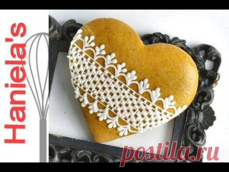 How To Decorate Cookies with Royal Icing Lace Pattern - YouTube