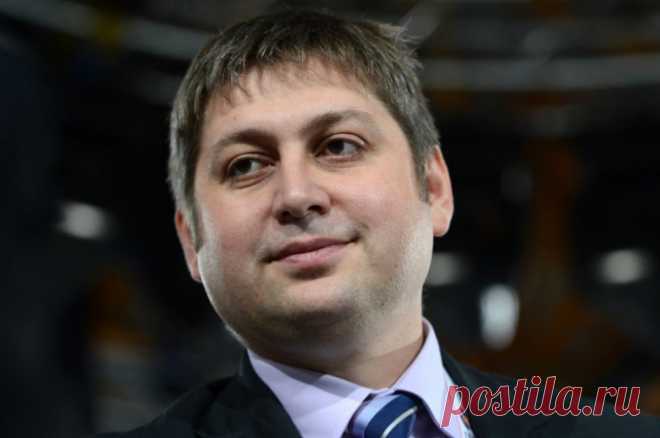 Гендиректора АО «НПП "Геофизика-космос"» задержали по делу о мошенничестве. Евгению Фомичеву предъявлено обвинение по статье о мошенничестве в особо крупном размере.