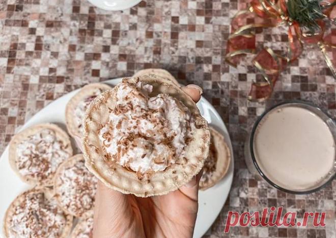 Тарталетки с творожено-ягодной начинкой