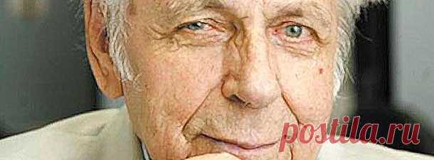 Это простое упражнение от Ивана Неумывакина способно продлить тебе жизнь