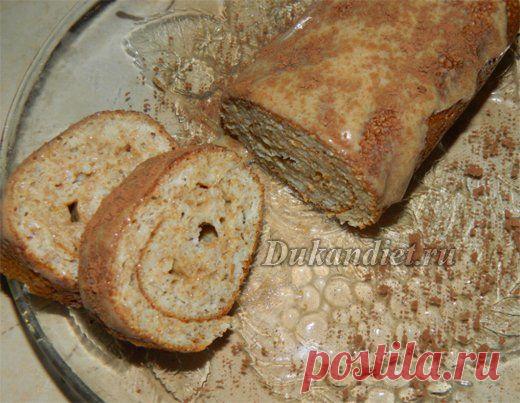 Рулет со сгущенкой | Диета Дюкана

2 яйца,
2 ст. л. отрубей овсяных,
8 таб. са.зам.,
1 ст. л. крахмала кукурузного,
1 ст. л. обезжиренного творога,
4-5 ст. л. мягкого творожка (если нет, то можно 3 ст.л. йогурта и тогда творог увеличить до 2-3 ст. л.).

Пока жался коржик, сделала сгущенку.
4 ложки СОМ и 150 г молока, сах.зам. 
Не кипятила. 
Все это пропустила через блендер вышла масса без комков.