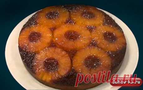 Быстрый пирог с ананасами и карамелью