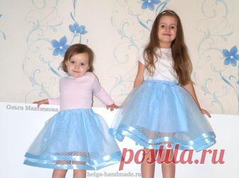 Пышная  юбка из фатина (лёгкий способ) своими руками Приближается Новый год - время волшебства, сказки и праздника. По такому случаю я сшила дочкам одинаковые пышные юбочки из фатина. Быстрый и легкий способ.