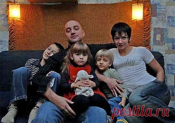 #ЗахарПрилепин биография