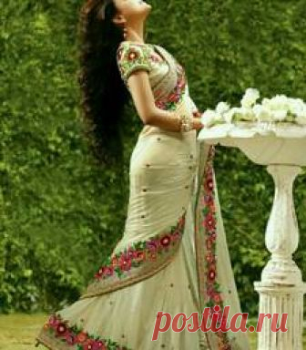 Buy Off white embroidered georgette saree with blouse Online Color  : As Shown In Image
Collection: Designer Saree
Saree fabric : Georgette Saree
Blouse  Fabric : Dhupion Silk
Blouse Length : 0.80 Mtrs
Saree Length : 5.5 Mtrs
Supported size : max upto 42